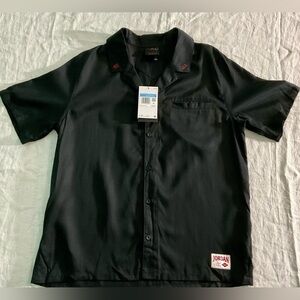 Jordan Short Sleeve Shirt Unisex  Women's Size M Mens Size Small  Nice Rare Find